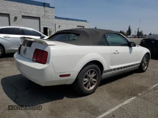 2005 Ford Mustang Deluxe with VIN 1ZVFT84NX55182674, listed as a Copart auction lot 54628895 with 113,265 mi miles and Clean Title. Bid and sale history available at carsss.com. Image 3.