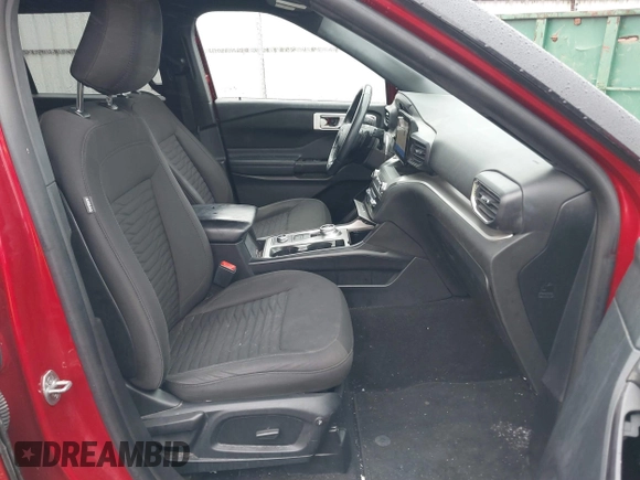 2020 Ford Explorer XLT with VIN 1FMSK8DH7LGB41348, listed as a IAAI auction lot 41547113 with 76,372 mi miles and . Bid and sale history available at DreamBid. Image 5.