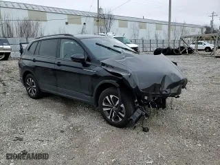 2024 Volkswagen Tiguan S with VIN 3VVFB7AX3RM138720, listed as a Copart auction lot 82703014 with 2,425 mi miles and Salvage Title. Bid and sale history available at carsss.com. Image 12.