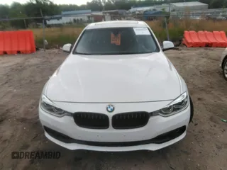 2018 BMW 3 Series 320i with VIN WBA8E1G57JNU91633, listed as a IAAI auction lot 42065119 with 55,062 mi miles. Bid and sale history available at carsss.com. Image 12.