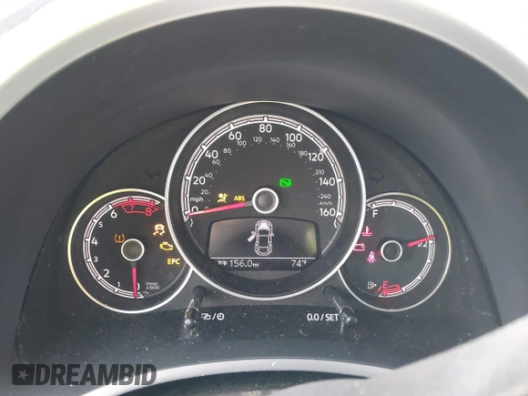 2019 Volkswagen Beetle S with VIN 3VWFD7AT2KM701622, listed as a IAAI auction lot 41520300 with Not provided miles and . Bid and sale history available at DreamBid. Image 16.