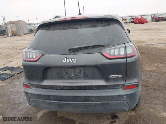 2019 Jeep Cherokee Latitude Plus with VIN 1C4PJLLB0KD241062, listed as a IAAI auction lot 41538152 with 104,374 mi miles. Bid and sale history available at carsss.com. Image 16.
