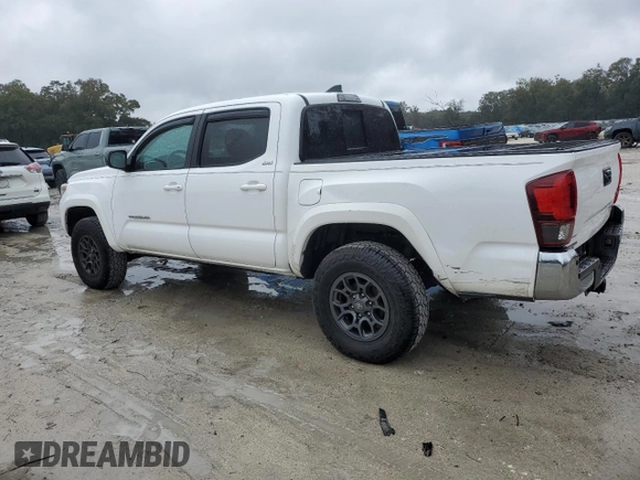2018 Toyota Tacoma SR5 with VIN 5TFAZ5CN8JX071079, listed as a Copart auction lot 46641965 with 199,004 mi miles and Clean Title. Bid and sale history available at DreamBid. Image 2.