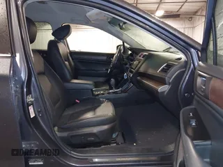 2015 Subaru Outback Limited z VIN 4S4BSAJC7F3332246, wystawiony jako IAAI lot #41721012 z przebiegiem 176 888 mil mil oraz . Historia ofert i sprzedaży dostępna na DreamBid. Obrazek 5.