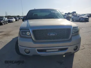2006 Ford F-150 XL z VIN 1FTPX12V76KD62803, wystawiony jako Copart lot #61134105 z przebiegiem 214 290 mil mil oraz Szkoda całkowita • Salvage title. Historia ofert i sprzedaży dostępna na DreamBid. Obrazek 5.
