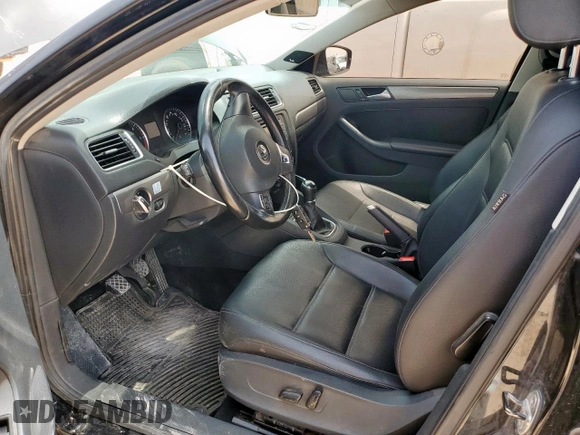 2014 Volkswagen Jetta TDI w/Premium with VIN 3VW3L7AJ2EM443384, listed as a Copart auction lot 56748125 with 137,987 mi miles and Salvage title. Bid and sale history available at DreamBid. Image 7.