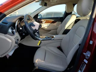 2018 Mercedes-Benz C 300 z VIN 55SWF4JB5JU249296, wystawiony jako Copart lot #88348725 z przebiegiem 60 505 mil mil oraz Szkoda całkowita • Salvage title. Historia ofert i sprzedaży dostępna na DreamBid. Obrazek 7.