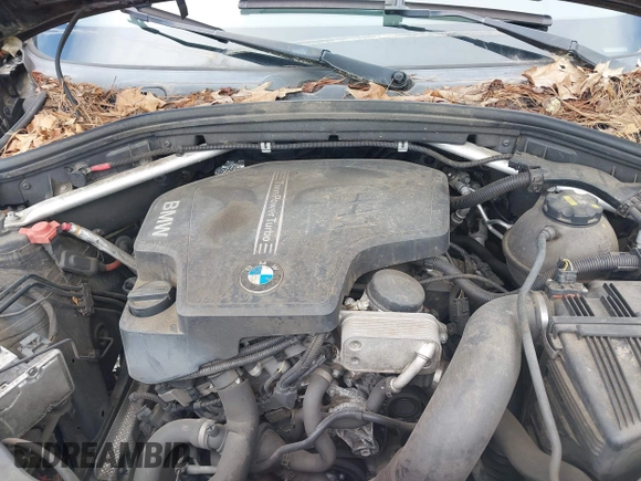 2014 BMW X3 xDrive28i z VIN 5UXWX9C54E0D40939, wystawiony jako IAAI lot #42468079 z przebiegiem Nie podano mil oraz . Historia ofert i sprzedaży dostępna na DreamBid. Obrazek 10.