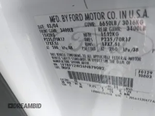 2004 Ford F-150 XL с VIN 1FTRF12W24NB79082, выставлен на аукционе IAAI как лот 42381610 с пробегом Не указан миль и . История ставок и продаж доступна на DreamBid. Изображение 9.
