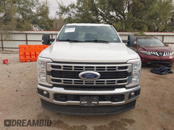 2024 Ford Super Duty F-250 SRW XL with VIN 1FT7W2BT2RED57843, listed as a IAAI auction lot 41830230 with 36,877 mi miles. Bid and sale history available at carsss.com. Image 6.