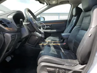 2020 Honda CR-V Touring z VIN 7FART6H93LE013954, wystawiony jako Copart lot #56970555 z przebiegiem 134 931 mil mil oraz Szkoda całkowita • Salvage title. Historia ofert i sprzedaży dostępna na DreamBid. Obrazek 7.