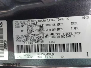 2022 Toyota Tundra 2WD Limited with VIN 5TFJA5AB7NX011302, listed as a IAAI auction lot 41400983 with 93,747 mi miles. Bid and sale history available at carsss.com. Image 9.