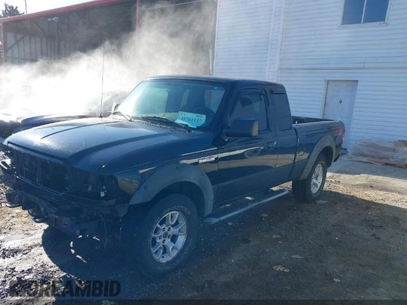2008 Ford Ranger XLT with VIN 1FTZR45E88PA69868, listed as a IAAI auction lot 42007624 with 187,712 mi miles. Bid and sale history available at carsss.com. Image 2.