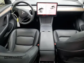 2021 Tesla Model 3 Standard Range Plus z VIN 5YJ3E1EAXMF065760, wystawiony jako Copart lot #54235345 z przebiegiem 54 413 mil mil oraz Szkoda całkowita • Salvage title. Historia ofert i sprzedaży dostępna na DreamBid. Obrazek 8.