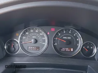 2008 Jeep Commander Sport with VIN 1J8HH48K28C180481, listed as a IAAI auction lot 42402789 with 215,404 mi miles and . Bid and sale history available at DreamBid. Image 7.
