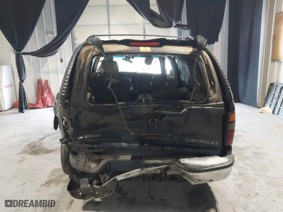 2005 Chevrolet Tahoe LT with VIN 1GNEC13T25R162876, listed as a IAAI auction lot 41285703 with 1 mi miles. Bid and sale history available at carsss.com. Image 6.