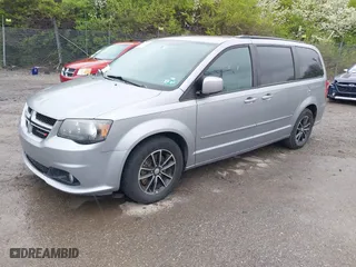2016 Dodge Grand Caravan R/T with VIN 2C4RDGEG2GR373034, listed as a IAAI auction lot 42028265 with 171,696 mi miles. Bid and sale history available at carsss.com. Image 18.