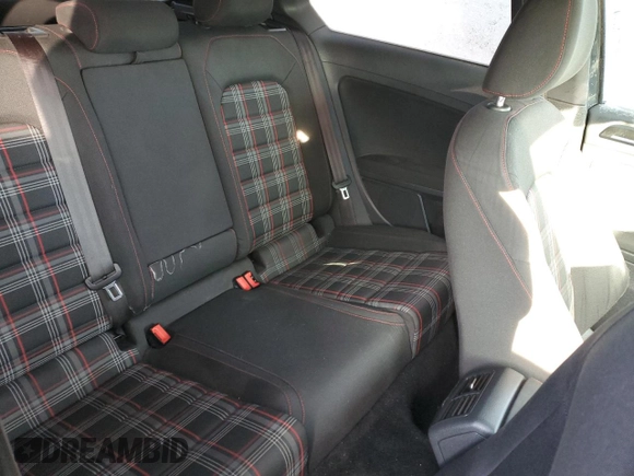 2015 Volkswagen GTI S с VIN 3VWTT7AU0FM074603, выставлен на аукционе Copart как лот 88070755 с пробегом 112 385 миль миль и Списание • Salvage title. История ставок и продаж доступна на DreamBid. Изображение 10.