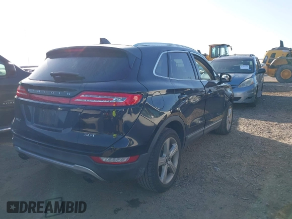 2017 Lincoln MKC Premiere z VIN 5LMCJ1C96HUL33651, wystawiony jako IAAI lot #41999911 z przebiegiem 114 723 mil mil oraz . Historia ofert i sprzedaży dostępna na DreamBid. Obrazek 4.