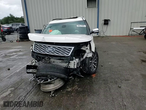 2016 Ford Explorer Platinum с VIN 1FM5K8HTXGGC69715, выставлен на аукционе Copart как лот 59577805 с пробегом 48 926 миль миль и Списание • Salvage title. История ставок и продаж доступна на DreamBid. Изображение 14.