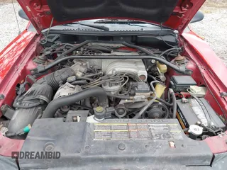 1994 Ford Mustang z VIN 1FALP45T5RF110660, wystawiony jako IAAI lot #41344796 z przebiegiem 171 120 mil mil oraz . Historia ofert i sprzedaży dostępna na DreamBid. Obrazek 10.