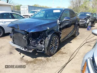 2024 Lexus RX 350h with VIN 2T2BBMCAXRC055195, listed as a IAAI auction lot 41953427 with 3,892 mi miles and . Bid and sale history available at DreamBid. Image 18.