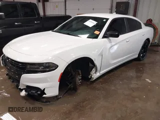 2017 Dodge Charger R/T z VIN 2C3CDXCT1HH556992, wystawiony jako IAAI lot #41555243 z przebiegiem 164 139 mil mil oraz . Historia ofert i sprzedaży dostępna na DreamBid. Obrazek 19.