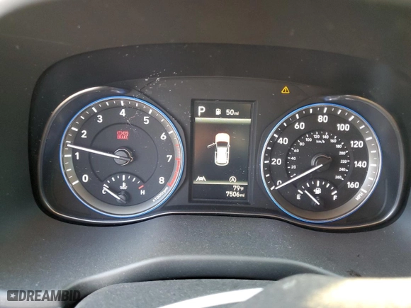 2022 Hyundai Kona SE with VIN KM8K22AB3NU763883, listed as a Copart auction lot 43555415 with 7,506 mi miles and Salvage Title. Bid and sale history available at carsss.com. Image 9.