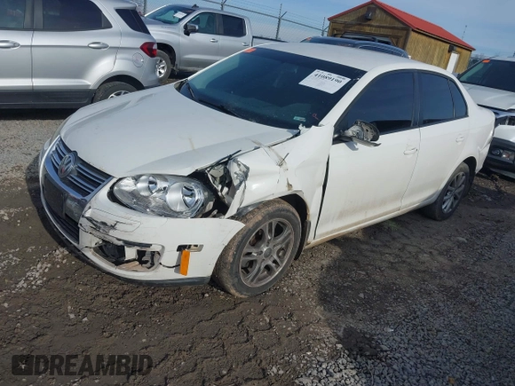 2009 Volkswagen Jetta S с VIN 3VWJM71K89M126759, выставлен на аукционе IAAI как лот 41089190 с пробегом 217 559 миль миль и . История ставок и продаж доступна на DreamBid. Изображение 17.