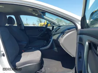 2014 Hyundai Elantra SE with VIN 5NPDH4AE0EH512444, listed as a IAAI auction lot 41986233 with 166,073 mi miles. Bid and sale history available at carsss.com. Image 5.