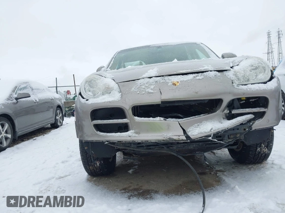 2005 Porsche Cayenne S with VIN WP1AB29P95LA64116, listed as a IAAI auction lot 41258550 with 162,712 mi miles. Bid and sale history available at carsss.com. Image 6.