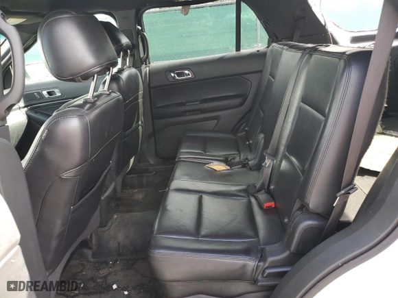 2014 Ford Utility Police Interceptor with VIN 1FM5K8ARXEGC51517, listed as a Copart auction lot 53895455 with 180,233 mi miles and Clean Title. Bid and sale history available at carsss.com. Image 10.
