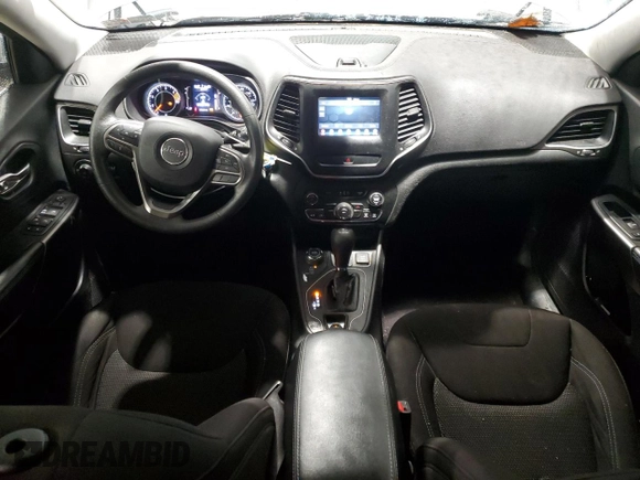 2019 Jeep Cherokee Latitude with VIN 1C4PJMCBXKD157580, listed as a Copart auction lot 58313745 with 81,660 mi miles and Salvage title. Bid and sale history available at DreamBid. Image 8.