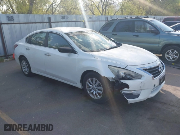 2013 Nissan Altima SV with VIN 1N4AL3AP8DN547783, listed as a IAAI auction lot 42056453 with 216,166 mi miles and . Bid and sale history available at carsss.com. Image 1.