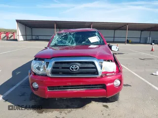 2006 Toyota Tacoma with VIN 5TEUU42N76Z303968, listed as a IAAI auction lot 41520700 with 146,888 mi miles. Bid and sale history available at carsss.com. Image 13.