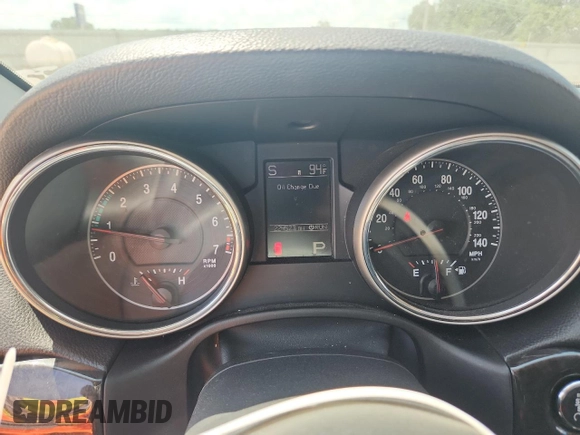 2011 Jeep Grand Cherokee Laredo with VIN 1J4RR4GG4BC657032, listed as a Copart auction lot 62848405 with 224,523 mi miles and Clean title. Bid and sale history available at DreamBid. Image 9.