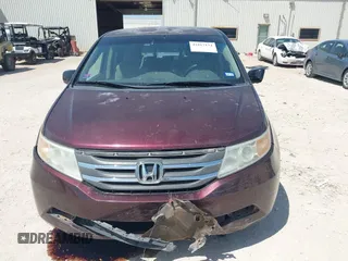 2012 Honda Odyssey EX с VIN 5FNRL5H40CB047070, выставлен на аукционе IAAI как лот 41817134 с пробегом 141 978 миль миль и . История ставок и продаж доступна на DreamBid. Изображение 12.