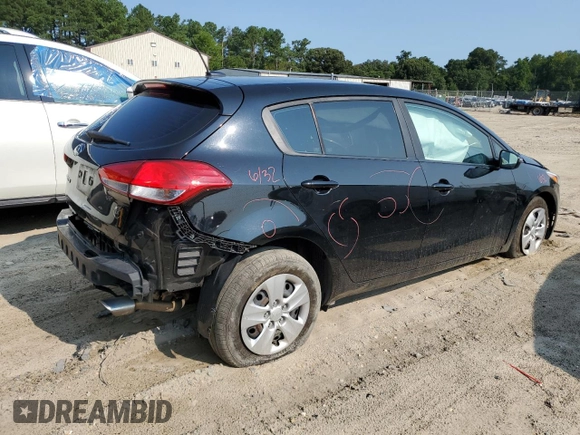 2017 Kia Forte LX with VIN KNAFK5A85H5684822, listed as a Copart auction lot 65673304 with 91,840 mi miles and Salvage Title. Bid and sale history available at DreamBid. Image 3.