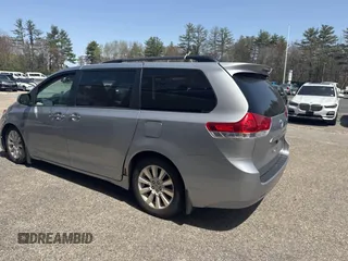 2011 Toyota Sienna XLE with VIN 5TDDK3DC3BS007297, listed as a IAAI auction lot 42158709 with 208,274 mi miles and . Bid and sale history available at DreamBid. Image 3.