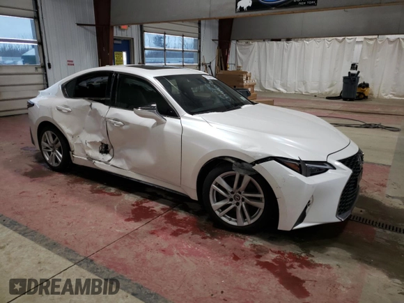 2021 Lexus IS with VIN JTHC81F20M5047119, listed as a Copart auction lot 87602185 with 16,575 mi miles and Salvage Title. Bid and sale history available at carsss.com. Image 4.