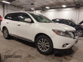 2014 Nissan Pathfinder Platinum with VIN 5N1AR2MM4EC610357, listed as a IAAI auction lot 41340716 with 67,430 mi miles and . Bid and sale history available at DreamBid. Image 1.
