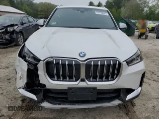 2023 BMW X1 xDrive28i z VIN WBX73EF0XP5W51338, wystawiony jako Copart lot #56116895 z przebiegiem 29 305 mil mil oraz Szkody całkowita. Historia ofert i sprzedaży dostępna na DreamBid. Obrazek 5.