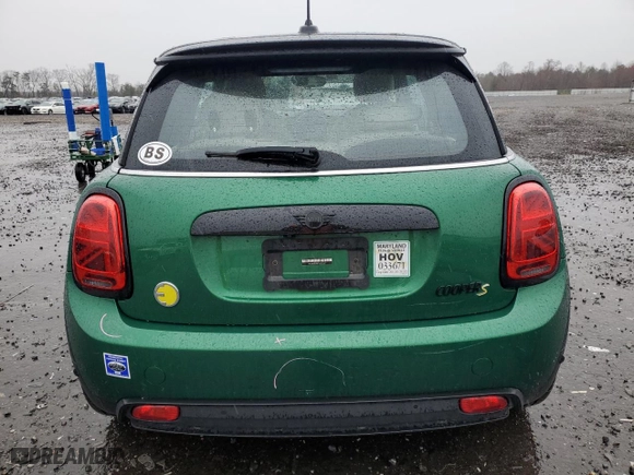 2022 MINI Hardtop 2 Door Cooper SE with VIN WMW13DJ08N2R94469, listed as a Copart auction lot 50315975 with 15,215 mi miles and Salvage Title. Bid and sale history available at carsss.com. Image 6.