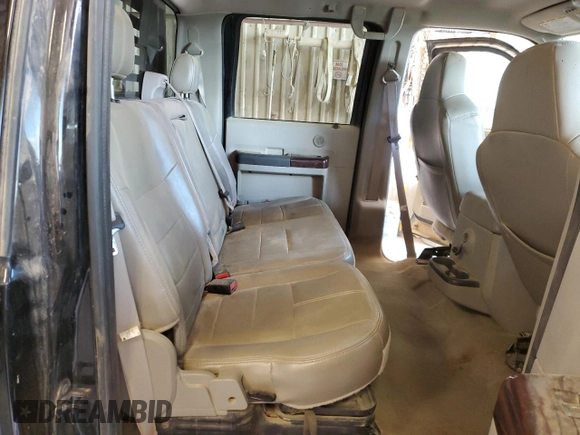 2008 Ford F-250 XL z VIN 1FTSW21Y58ED11476, wystawiony jako Copart lot #60219754 z przebiegiem 68 170 mil mil oraz Czysty tytuł • Clean title. Historia ofert i sprzedaży dostępna na DreamBid. Obrazek 10.
