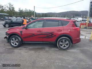 2015 Toyota RAV4 XLE with VIN JTMRFREV6FD124533, listed as a IAAI auction lot 41132398 with 135,701 mi miles. Bid and sale history available at carsss.com. Image 15.