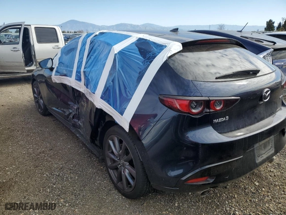 2019 Mazda Mazda3 Hatchback w/Preferred Pkg with VIN JM1BPAMM0K1139338, listed as a Copart auction lot 43773725 with 45,138 mi miles and Salvage Title. Bid and sale history available at carsss.com. Image 2.
