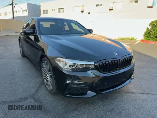2019 BMW 5 Series 540i z VIN WBAJE5C5XKWW07496, wystawiony jako Copart lot #59296475 z przebiegiem 114 336 mil mil oraz Szkoda całkowita • Salvage title. Historia ofert i sprzedaży dostępna na DreamBid. Obrazek 1.
