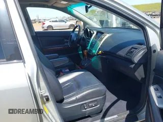 2004 Lexus RX 330 with VIN JTJHA31U340061672, listed as a IAAI auction lot 41979906 with 166,733 mi miles. Bid and sale history available at carsss.com. Image 5.