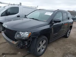 2017 Jeep Compass High Altitude with VIN 1C4NJDEBXHD193833, listed as a IAAI auction lot 42017797 with 48,370 mi miles. Bid and sale history available at carsss.com. Image 2.