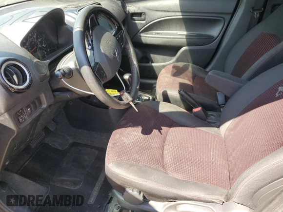 2020 Mitsubishi Mirage SE z VIN ML32F4FJ8LHF01597, wystawiony jako Copart lot #48332574 z przebiegiem 40 080 mil mil oraz Szkody całkowita. Historia ofert i sprzedaży dostępna na DreamBid. Obrazek 7.